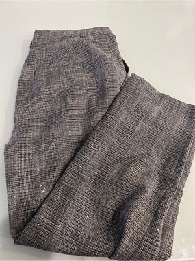 Express grey and black editor with sparkle